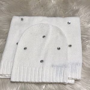 Victoria Secret beanie and scarf